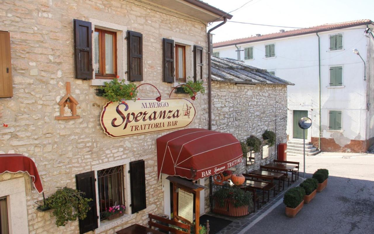 Albergo Speranza Spiazzi Di Monte Baldo Spiazzi Di Caprino 外观 照片