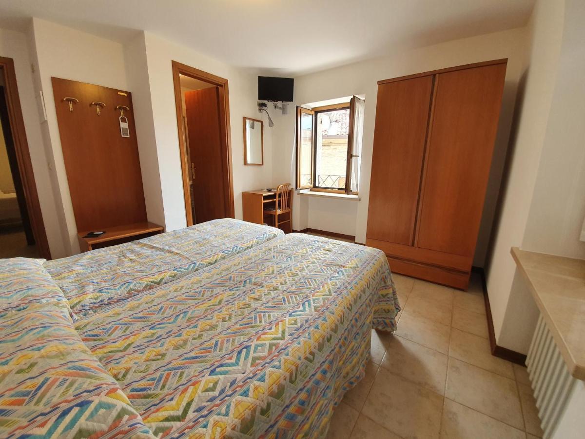 Albergo Speranza Spiazzi Di Monte Baldo Spiazzi Di Caprino 外观 照片