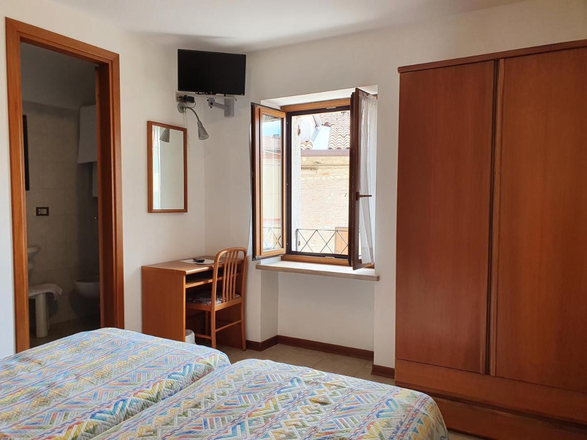 Albergo Speranza Spiazzi Di Monte Baldo Spiazzi Di Caprino 外观 照片